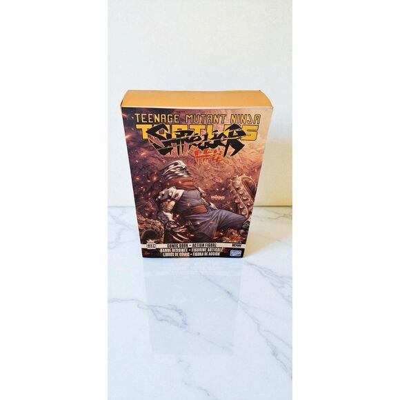 Teenage Mutant Ninja Turtles Shredder in Hell Comic Book-Action Figure ITEM 3321 - Picture 1 of 7
